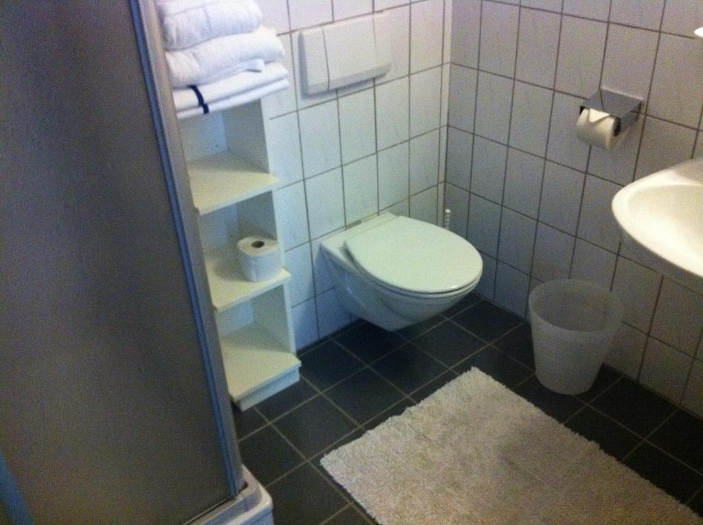 Gasthof Zur Post Maishofen Exterior foto